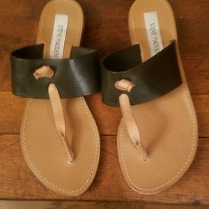 Steve madden sandals/flip flops